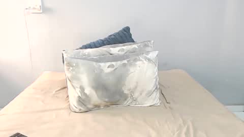 Snapshot of chantel87_ chatting on 11/10/25, 09:08 chantel87_ online show from 11/10/25, 09:08