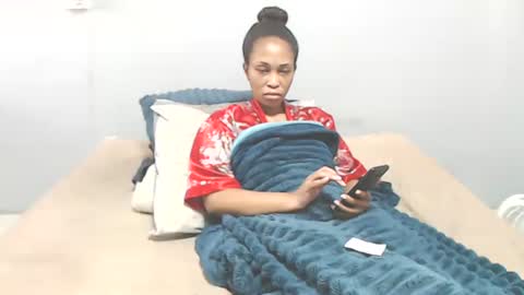 Snapshot of chantel87_ chatting on 11/26/25, 07:53 chantel87_ online show from 11/26/25, 07:53