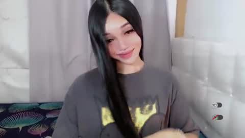Snapshot of chantelle_fuckdoll chatting on 10/08/25, 09:23 CHANTELLE online show from 10/08/25, 09:23