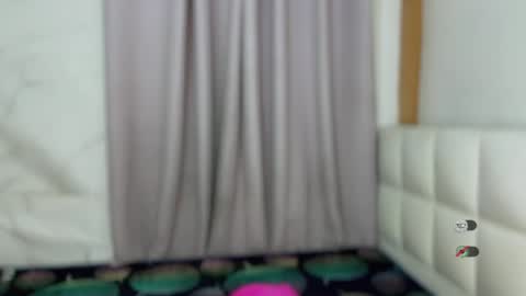 CHANTELLE online show from 07/26/26, 09:00