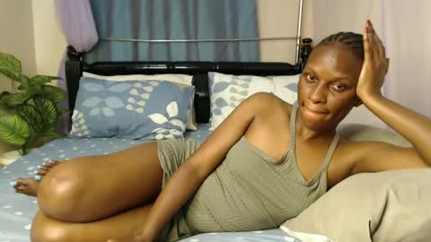 Chantel online show from 01/04/25, 02:03