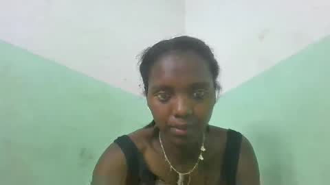 Snapshot of chanteuse655720 chatting on 05/28/26, 06:27 chanteuse655720 online show from 05/28/26, 06:27