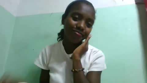 Snapshot of chanteuse655720 chatting on 06/09/26, 07:31 chanteuse655720 online show from 06/09/26, 07:31
