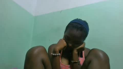 Snapshot of chanteuse655720 chatting on 06/10/26, 07:46 chanteuse655720 online show from 06/10/26, 07:46