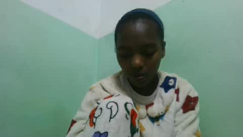 Snapshot of chanteuse655720 chatting on 06/12/26, 08:02 chanteuse655720 online show from 06/12/26, 08:02