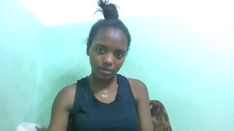 Snapshot of chanteuse655720 chatting on 06/15/26, 04:20 chanteuse655720 online show from 06/15/26, 04:20