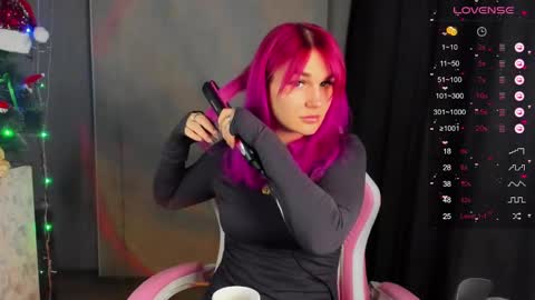 Suzanna Snow online show from 12/27/24, 04:15