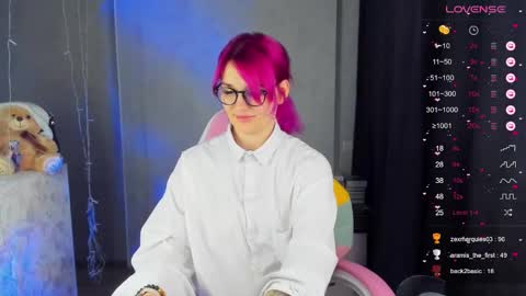 Suzanna Snow online show from 01/09/25, 04:19