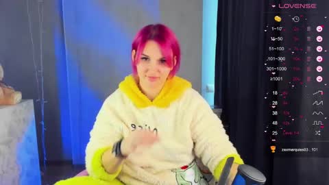 Suzanna Snow online show from 01/14/25, 07:06