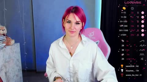 Suzanna Snow online show from 01/28/25, 08:14