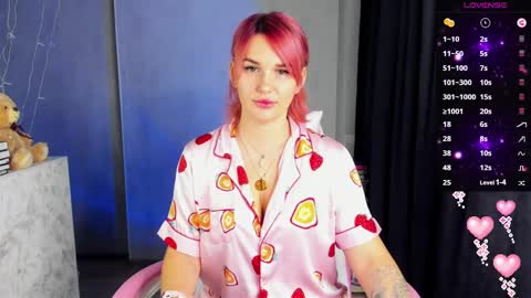 Suzanna Snow online show from 02/16/25, 04:09