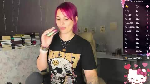 Suzanna Snow online show from 09/24/25, 04:27