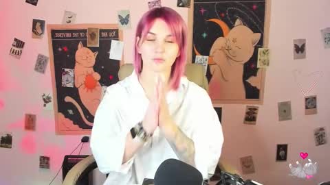 Suzanna Snow online show from 10/29/25, 03:20