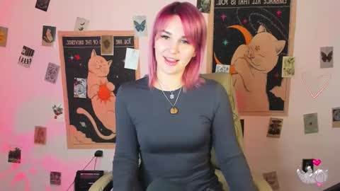 Suzanna Snow online show from 10/30/25, 04:14