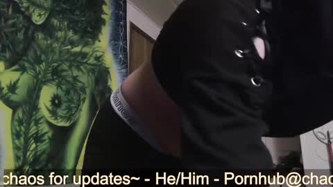 Snapshot of chaoticsugarcube chatting on 09/21/25, 03:08 chaoticsugarcube online show from 09/21/25, 03:08