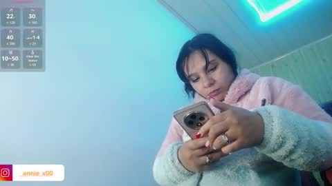 charis 2 online show from 10/24/25, 02:08