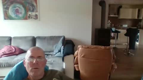 charles6064 online show from 06/04/26, 09:37