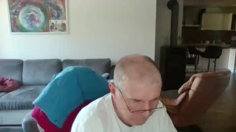charles6064 online show from 06/13/26, 11:41