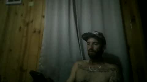 Snapshot of charlesb13 chatting on 04/23/26, 04:14 charlesb13 online show from 04/23/26, 04:14