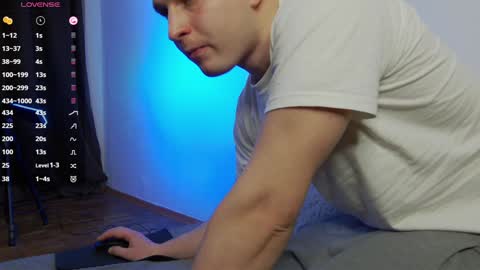 Snapshot of charlie_smiley chatting on 01/16/25, 02:51 Charlie Smiley online show from 01/16/25, 02:51