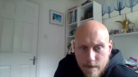 Charlie online show from 09/09/25, 10:59