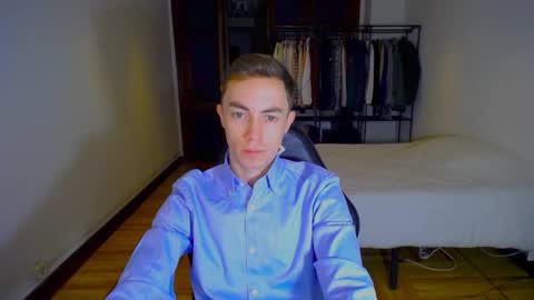 Snapshot of charlieseyer chatting on 01/28/25, 09:41 carlos reyes online show from 01/28/25, 09:41