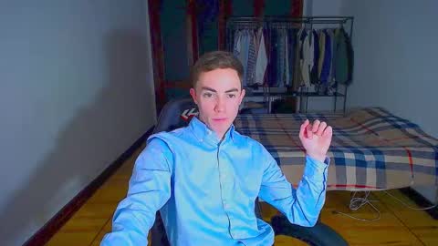 Snapshot of charlieseyer chatting on 01/30/25, 12:48 carlos reyes online show from 01/30/25, 12:48