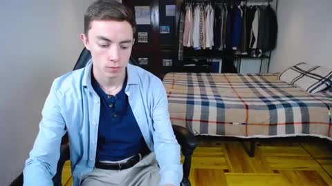 Snapshot of charlieseyer chatting on 02/18/25, 08:47 carlos reyes online show from 02/18/25, 08:47