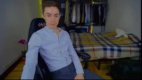 Snapshot of charlieseyer chatting on 01/09/26, 08:50 carlos reyes online show from 01/09/26, 08:50