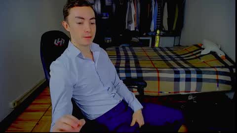 Snapshot of charlieseyer chatting on 01/13/26, 08:30 carlos reyes online show from 01/13/26, 08:30