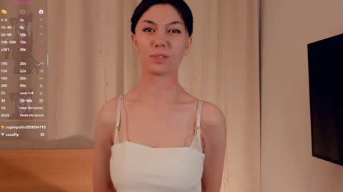 Snapshot of charlinepiker chatting on 03/10/26, 09:20 Yumi online show from 03/10/26, 09:20