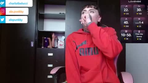 Snapshot of charlotbelucci_ chatting on 11/16/25, 09:09 Ale punky online show from 11/16/25, 09:09