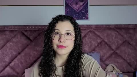 You honey online show from 09/12/25, 11:21