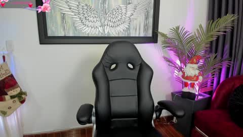 Charlote online show from 12/13/24, 11:55