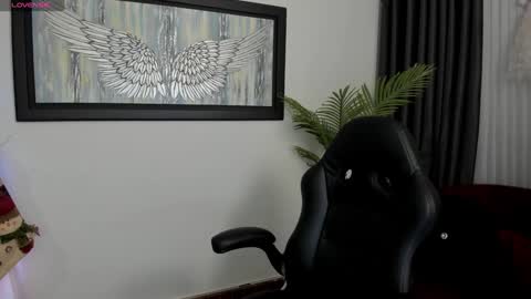 Charlote online show from 12/16/24, 11:33