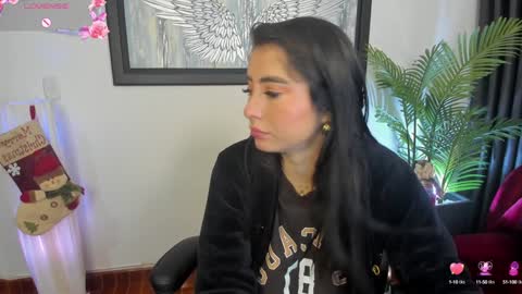 Charlote online show from 12/28/24, 07:11
