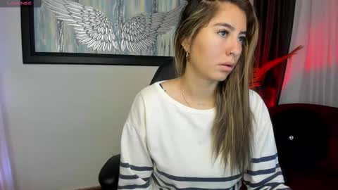 Charlote online show from 09/19/25, 11:44