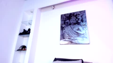 Snapshot of charlote_zc_ chatting on 01/09/25, 02:33 Charlote online show from 01/09/25, 02:33