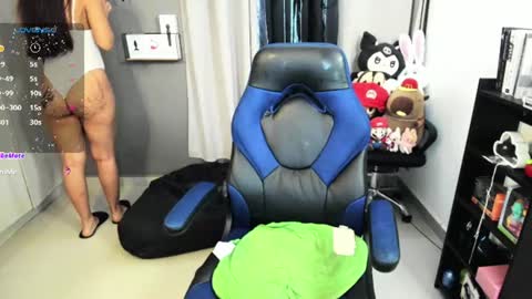 Valery  online show from 06/25/26, 10:03