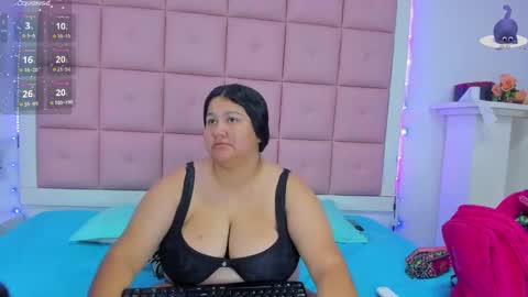 charlott_liam online show from 02/03/25, 06:39