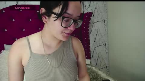 charlotte1_ls online show from 12/01/24, 10:21