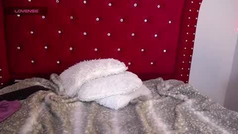 charlotte1_ls online show from 12/28/24, 12:36
