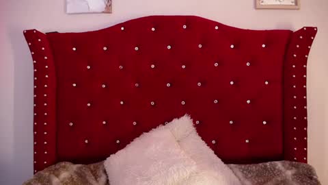 charlotte1_ls online show from 03/03/25, 09:48