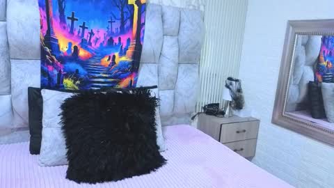 charlotte online show from 10/12/25, 12:37