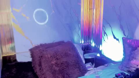 charlotte__milf online show from 12/22/25, 09:28