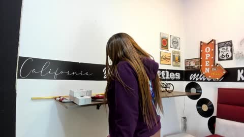  CHARLOTTE BROWN  online show from 12/19/24, 11:18