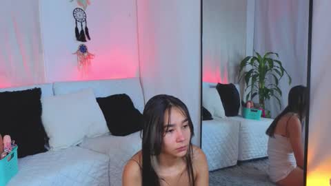 Charlotte online show from 09/19/25, 09:22