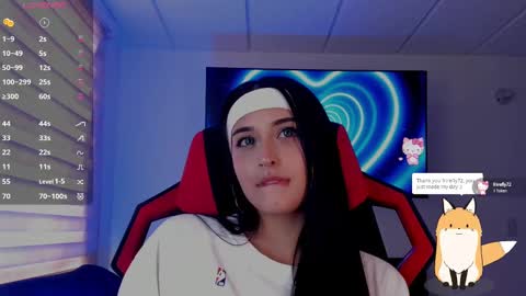 Charlotte  online show from 09/18/25, 08:33