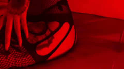 Snapshot of charlotte_kisss chatting on 01/05/25, 04:27 Charlotte online show from 01/05/25, 04:27