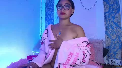 charlotte_princess_1 online show from 06/11/26, 05:27